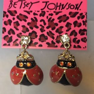 Betsey Johnson red & black enamel ladybug, red rhinestone eyes dangle earrings